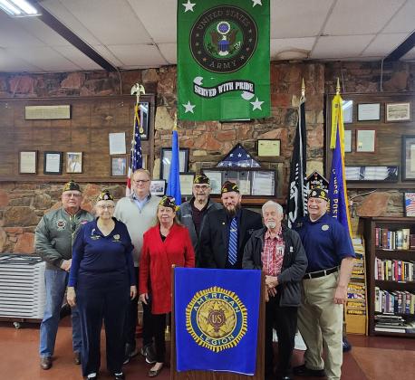 Members of Edmond VFW and American Legion with City Councilman Robins. Photo by Erin Stevens.